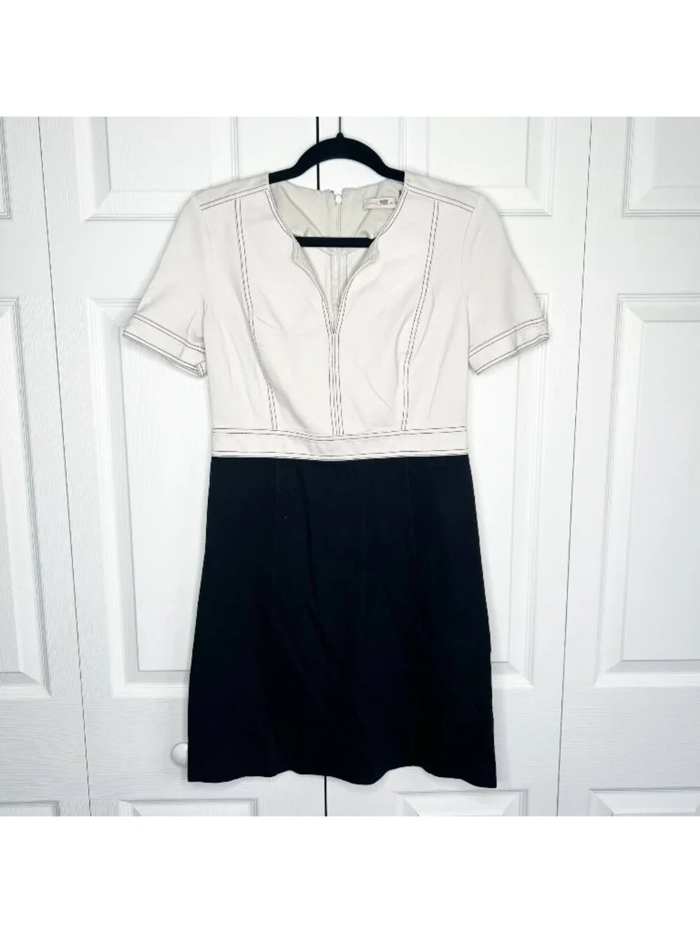 Tory Burch Allie White Black Short Sleeve V-Neck Mini Dress Women's Size Medium